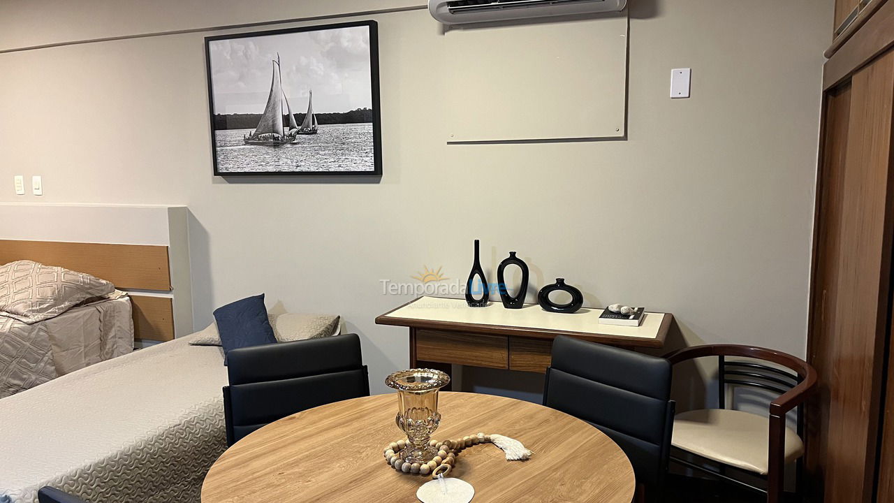 Apartamento para aluguel de temporada em Salvador (Caminho das árvores)