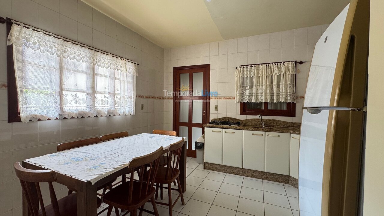 House for vacation rental in Florianópolis (Centro)