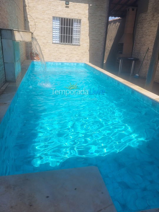 Casa para aluguel de temporada em Mongaguá (Jardim Praia Grande Mongaguá)