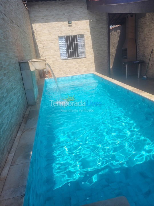 Casa para aluguel de temporada em Mongaguá (Jardim Praia Grande Mongaguá)