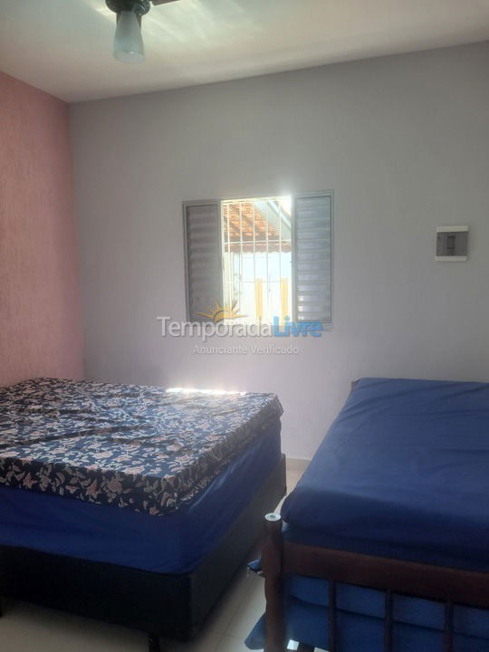 Casa para aluguel de temporada em Mongaguá (Jardim Praia Grande Mongaguá)