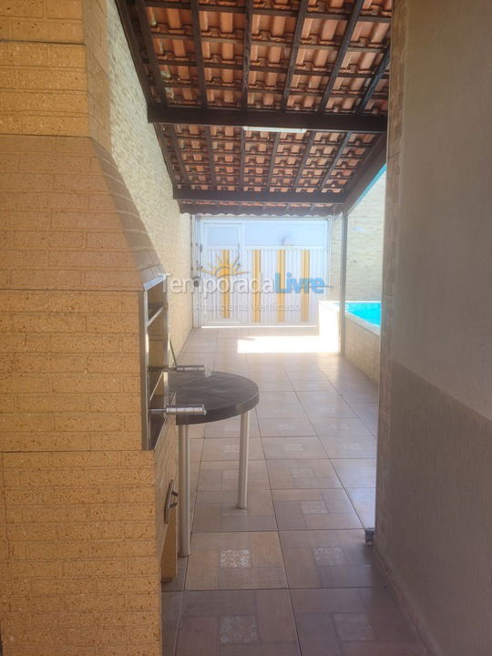 Casa para aluguel de temporada em Mongaguá (Jardim Praia Grande Mongaguá)