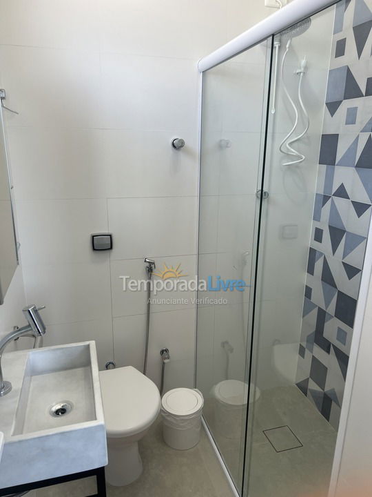 Apartamento para aluguel de temporada em Santos (Embare)