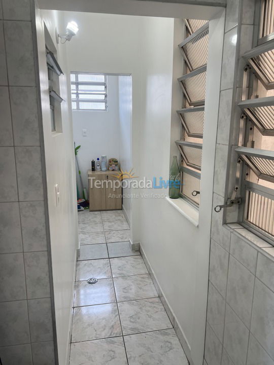 Apartamento para aluguel de temporada em Santos (Embare)