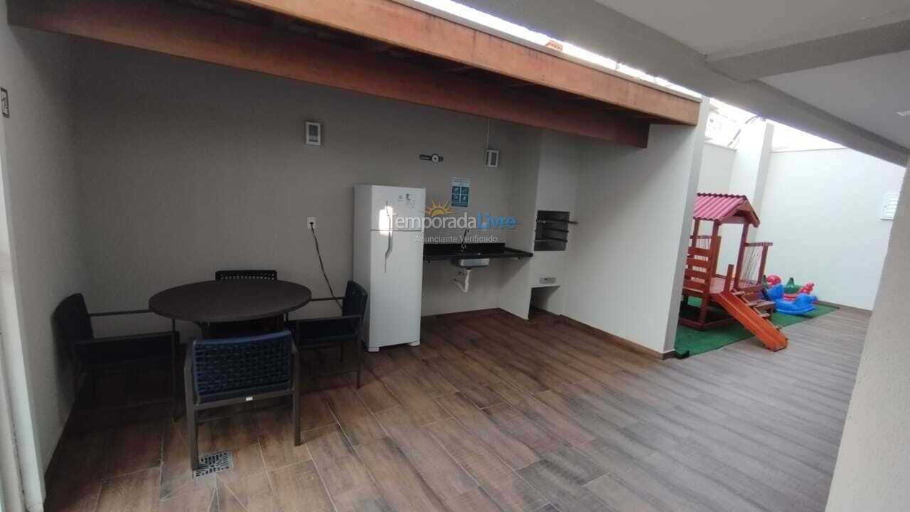 Apartamento para aluguel de temporada em Ubatuba (Praia Grande)