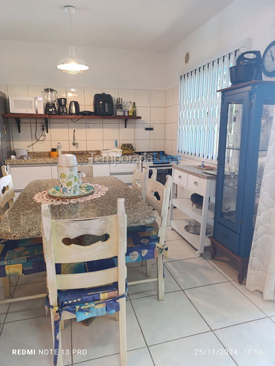 Casa para alquiler de vacaciones em Bombinhas (Praia Bombinhas)