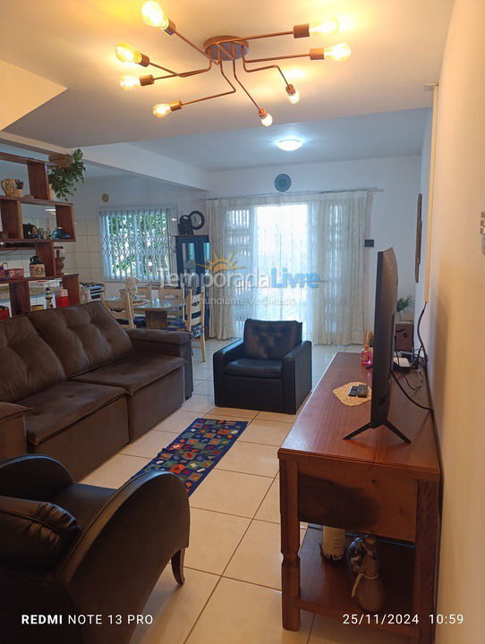 Casa para alquiler de vacaciones em Bombinhas (Praia Bombinhas)