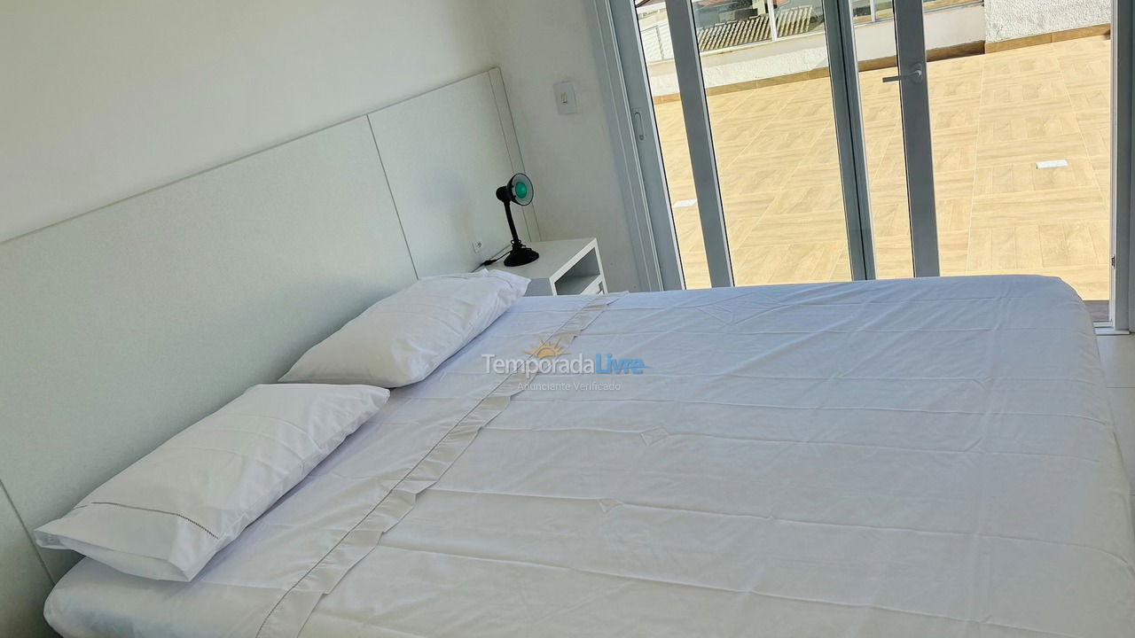 Apartamento para aluguel de temporada em Florianopolis (Praia dos Ingleses)