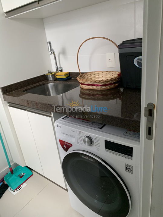 Apartamento para aluguel de temporada em Florianopolis (Praia dos Ingleses)