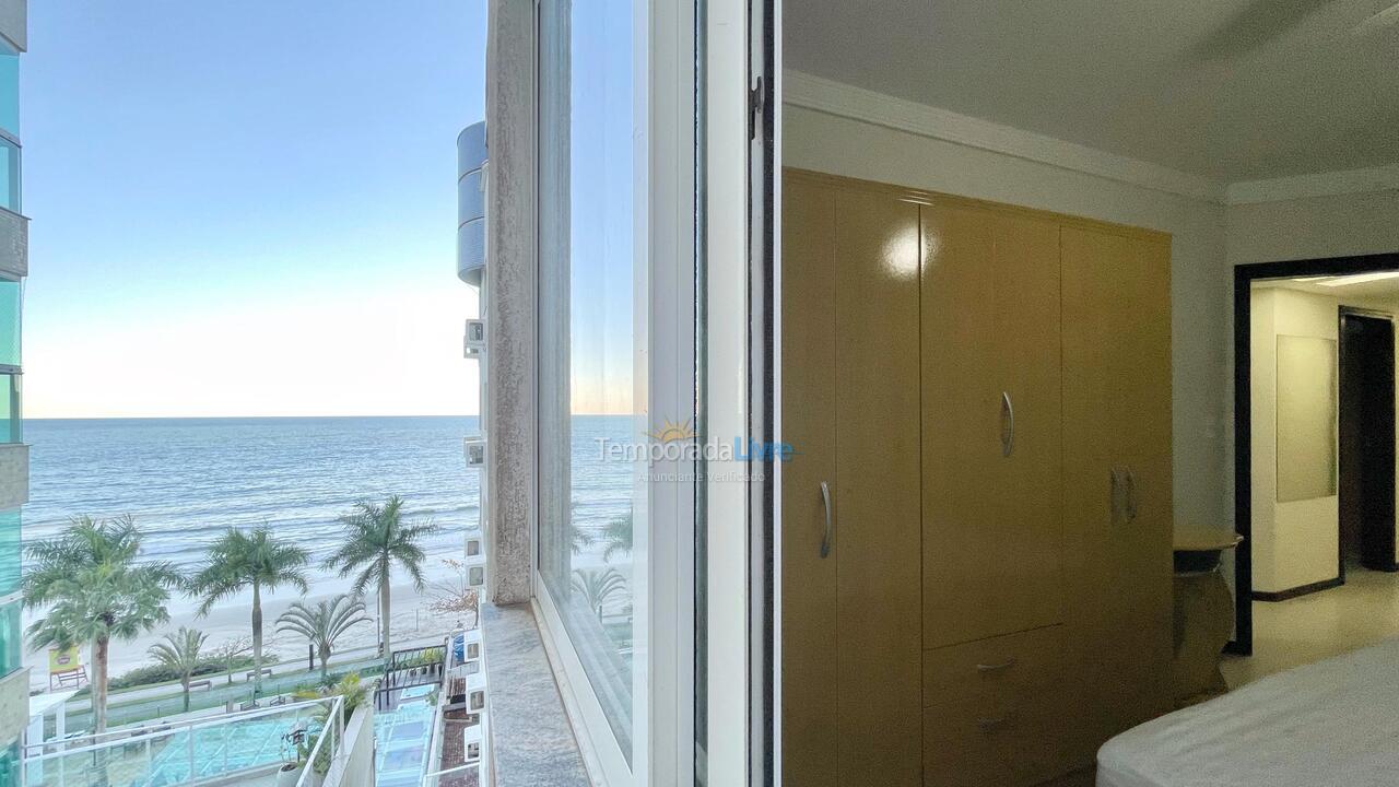 Apartment for vacation rental in Itapema (Meia Praia)
