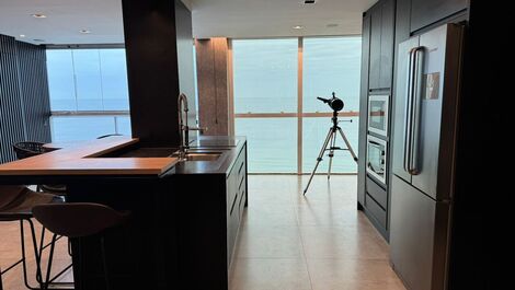 Apartamento com vista para o mar