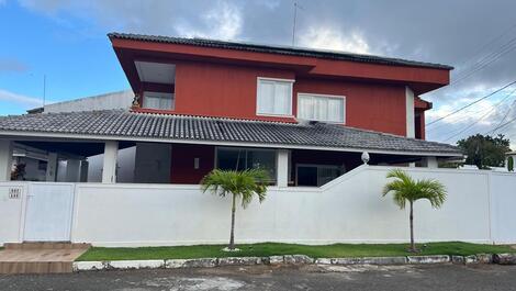 House by the river and next to the sea located in a condominium, Camaçari