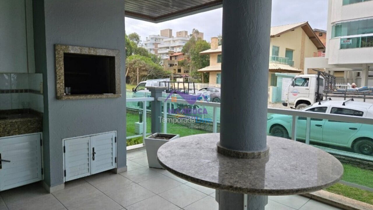 Apartment for vacation rental in Bombinhas (Praia de Quatro Ilhas)