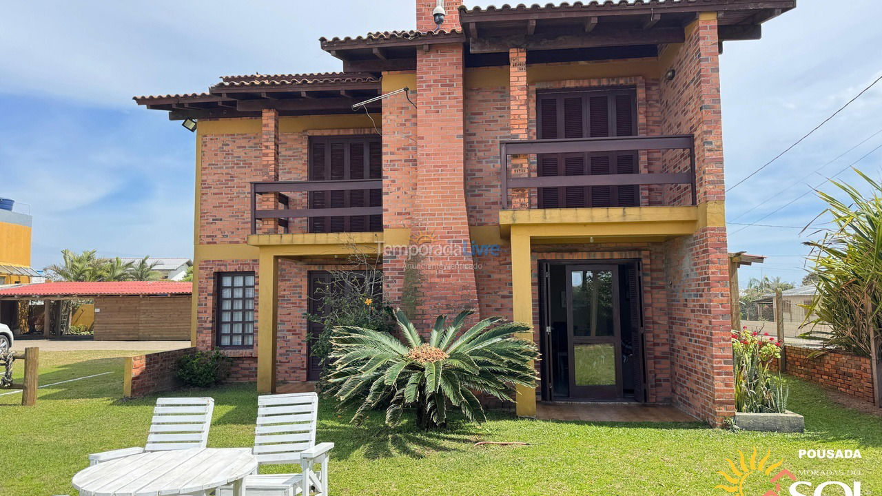 Casa para aluguel de temporada em Passo de Torres (Passargada)