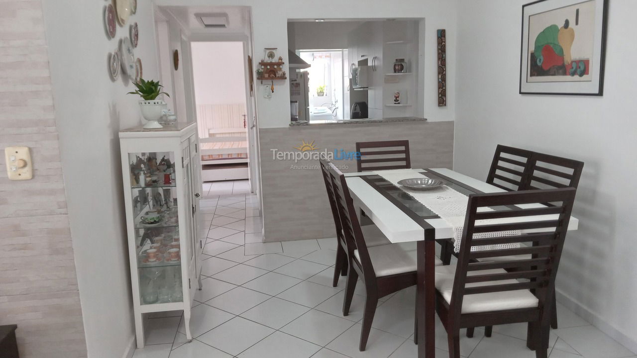 Apartment for vacation rental in Guarujá (Astúrias)