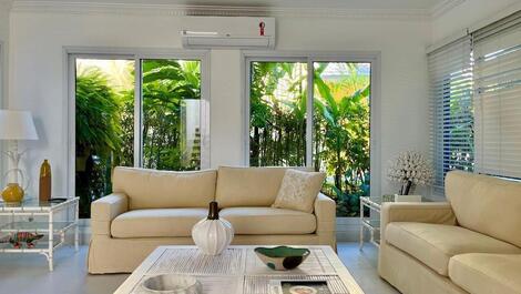 Beautiful condominium house available for rent.