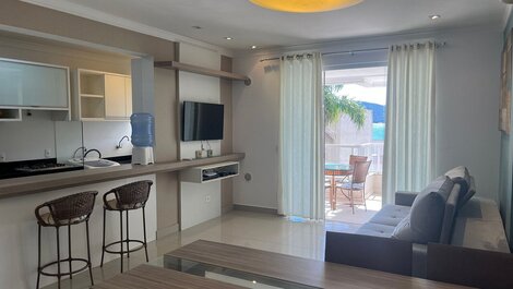 461A - Apartamento com vista mar. Praia da Lagoinha Bombinhas.