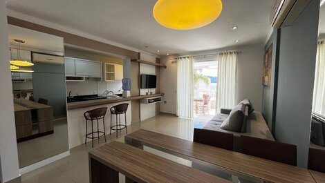 461A - Apartamento com vista mar. Praia da Lagoinha Bombinhas.