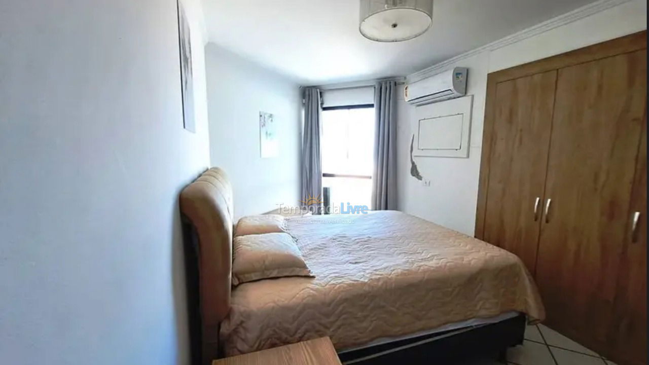 Apartamento para aluguel de temporada em Matinhos (Caiobá)