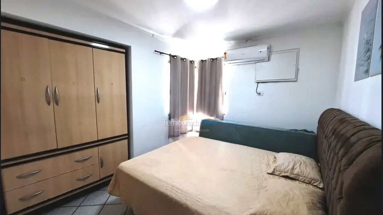 Apartamento para aluguel de temporada em Matinhos (Caiobá)