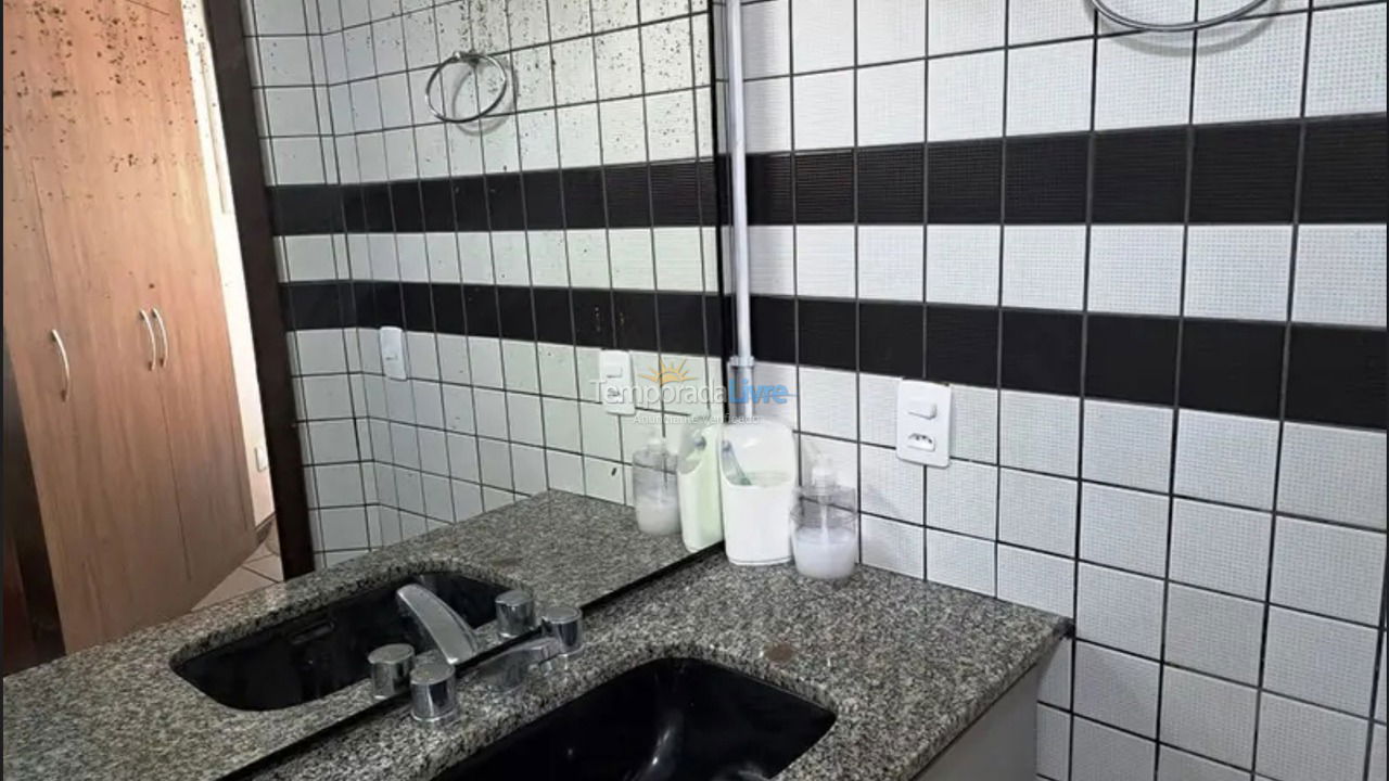 Apartamento para aluguel de temporada em Matinhos (Caiobá)