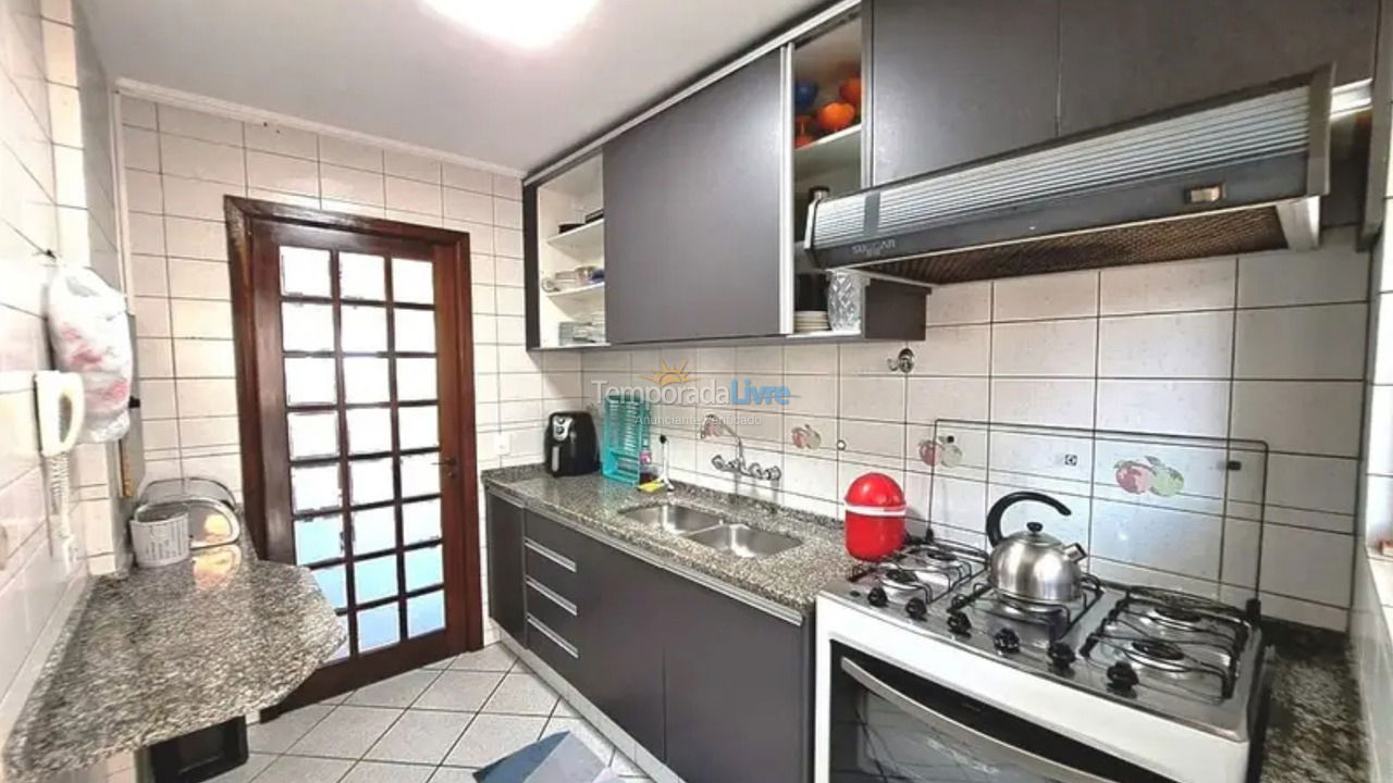 Apartamento para aluguel de temporada em Matinhos (Caiobá)