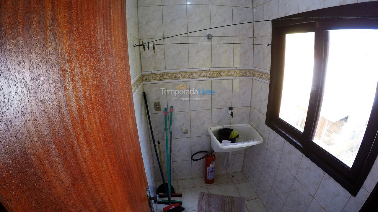 Apartamento para alquiler de vacaciones em Garopaba (Praia da Ferrugem)