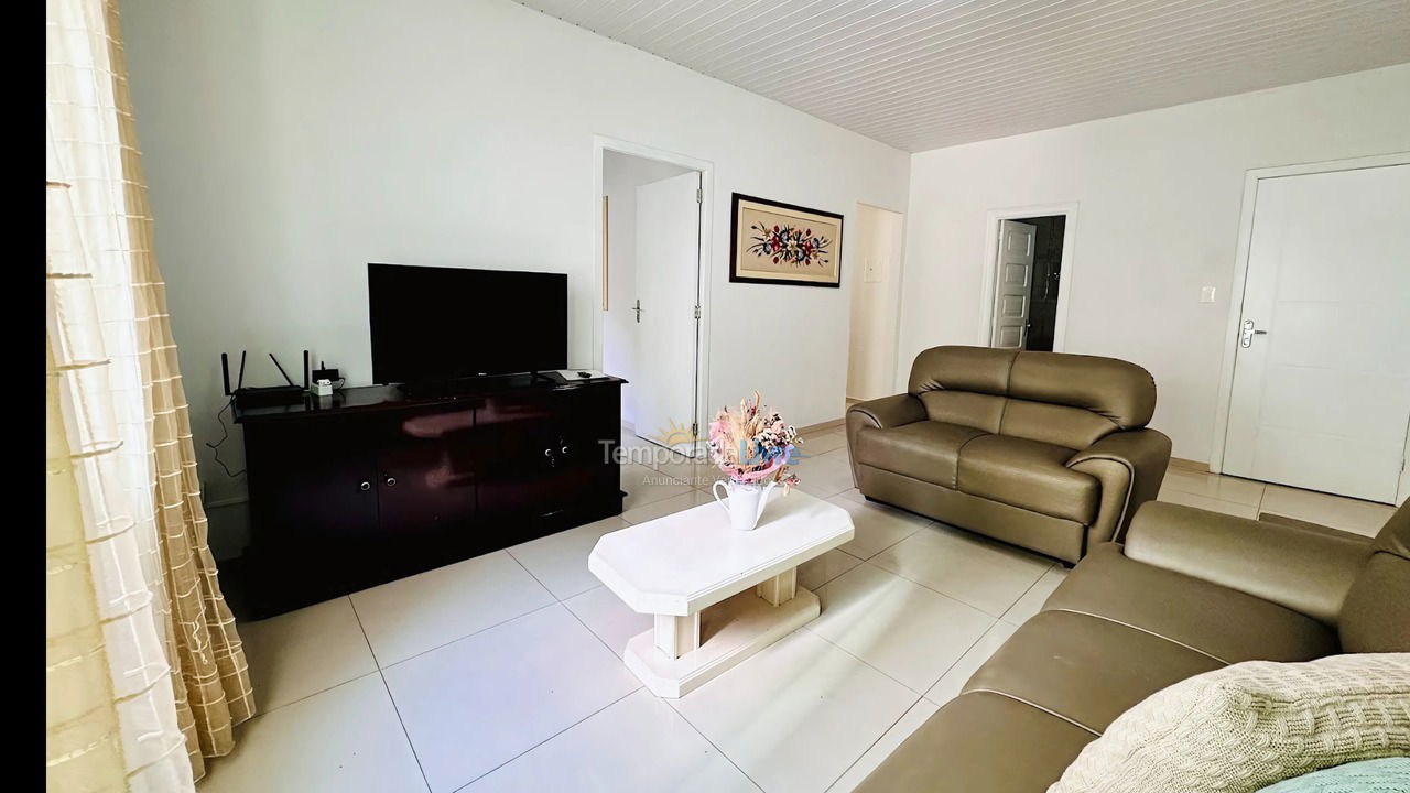 Apartamento para alquiler de vacaciones em Balneário Camboriú (Praia Central)