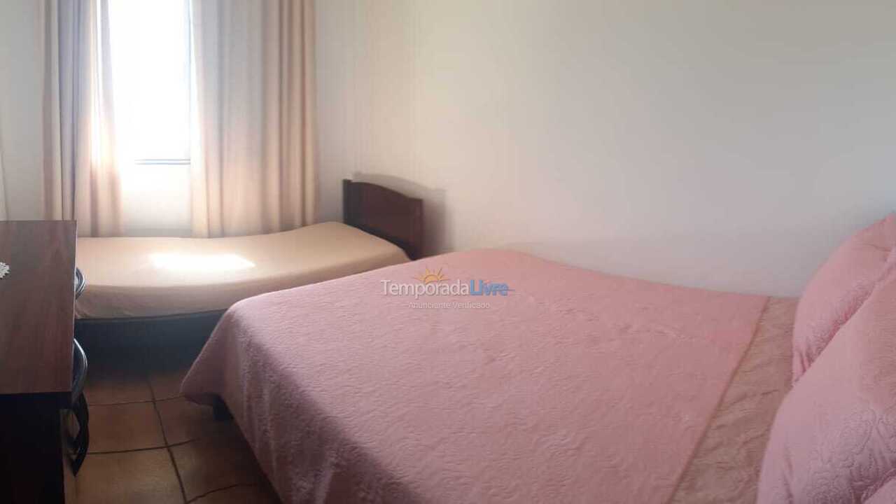 Apartment for vacation rental in Bombinhas (Praia de Bombas)