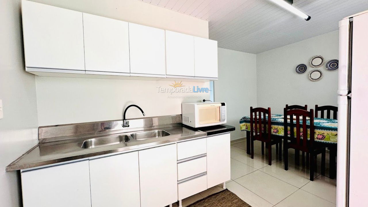 Apartamento para alquiler de vacaciones em Balneário Camboriú (Praia Central)