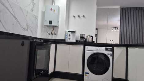 JURERÊ, 2 SUITES, A 300 METROS DE LA PLAYA