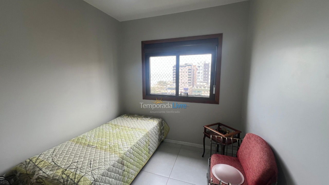 Apartamento para aluguel de temporada em Capão da Canoa (Centro)