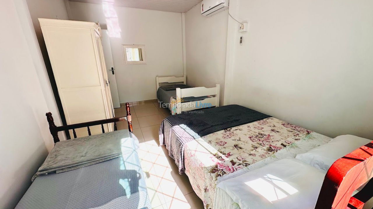 Apartamento para alquiler de vacaciones em Balneário Camboriú (Praia Central)