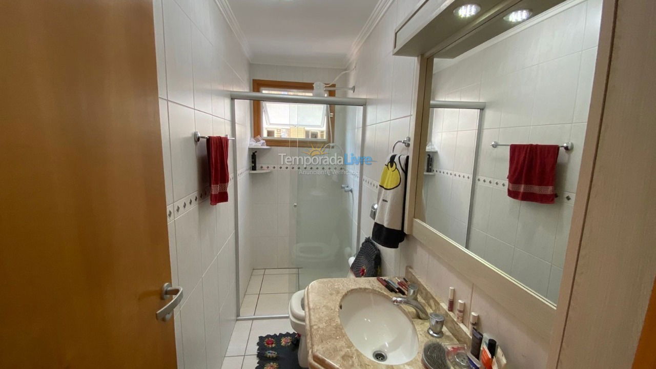 Apartamento para aluguel de temporada em Capão da Canoa (Navegantes)