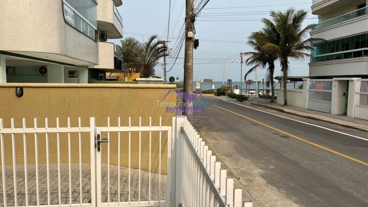 Apartamento para aluguel de temporada em Bombinhas (Praia de Quatro Ilhas)