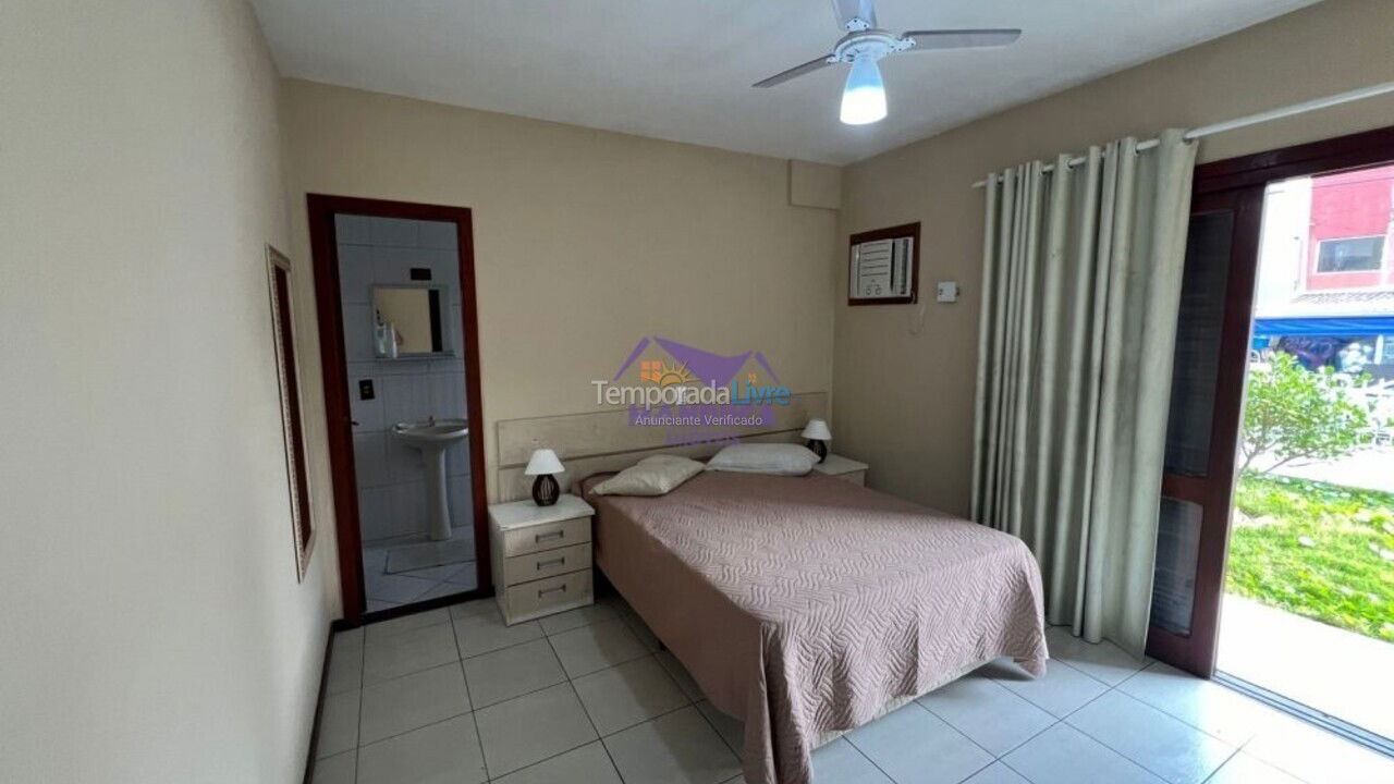 Apartamento para aluguel de temporada em Bombinhas (Praia de Quatro Ilhas)