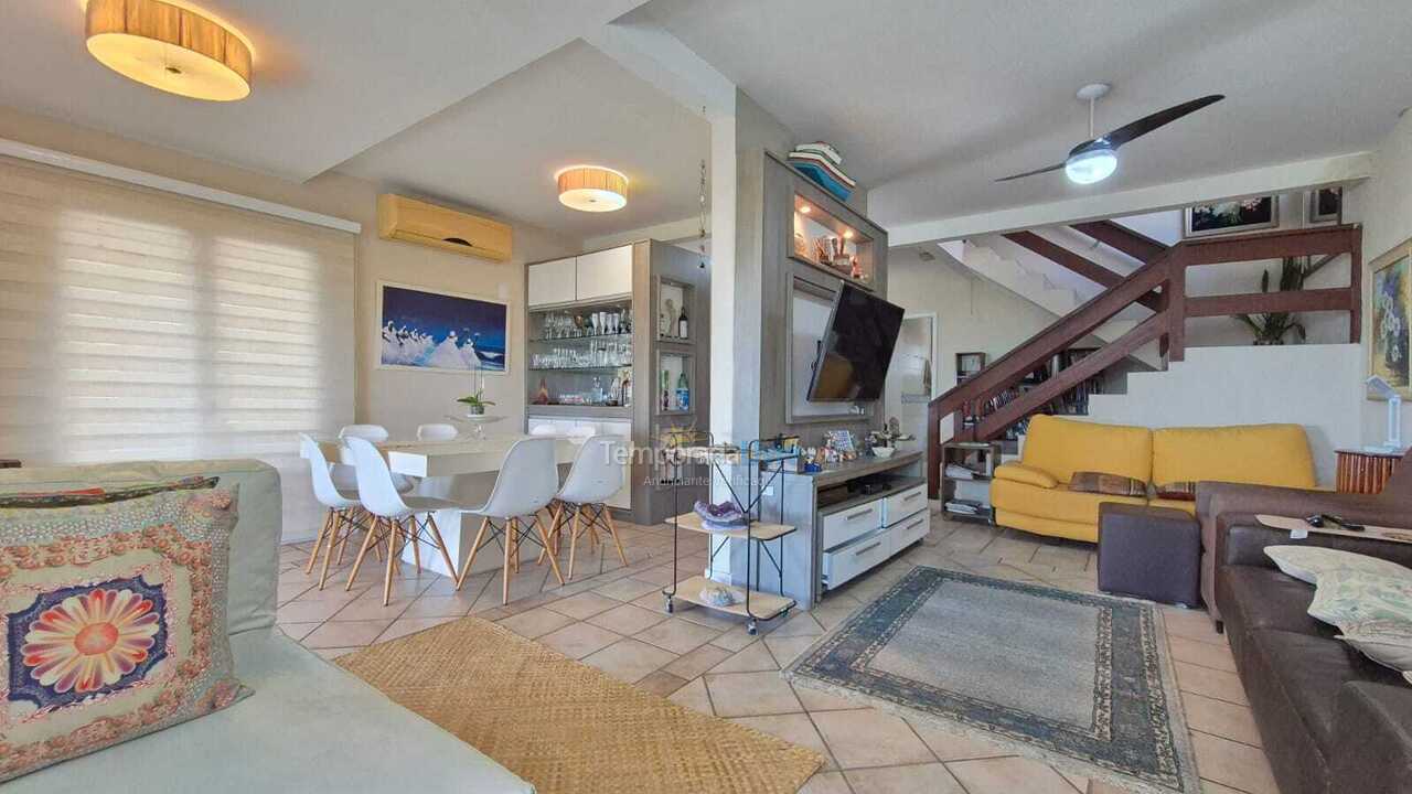 Casa para aluguel de temporada em Florianópolis (Jurere Tradicional)