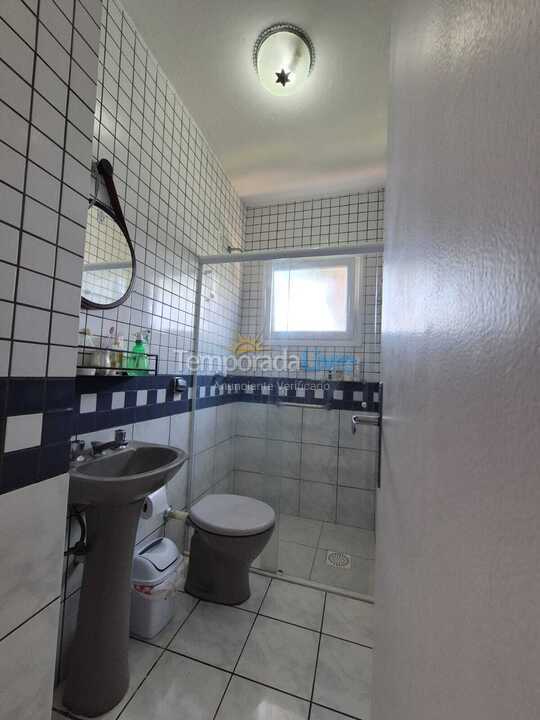 Casa para aluguel de temporada em Florianópolis (Jurere Tradicional)