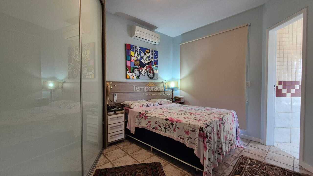 Casa para aluguel de temporada em Florianópolis (Jurere Tradicional)