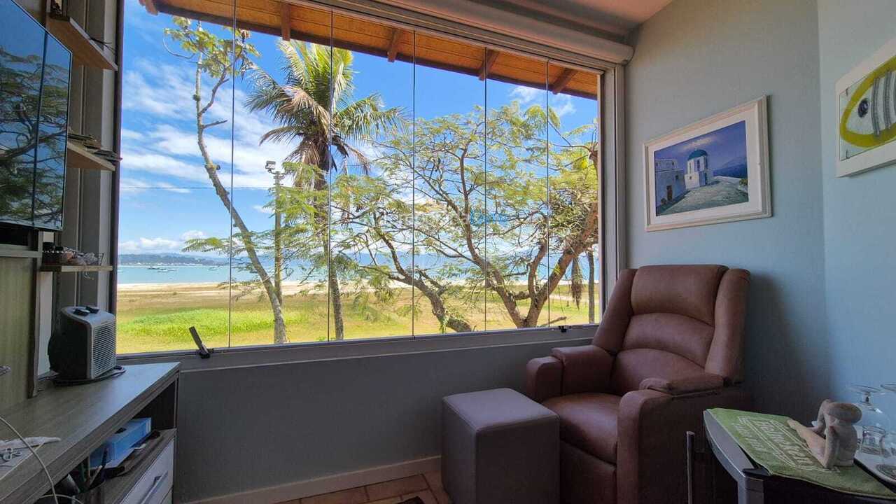 Casa para aluguel de temporada em Florianópolis (Jurere Tradicional)