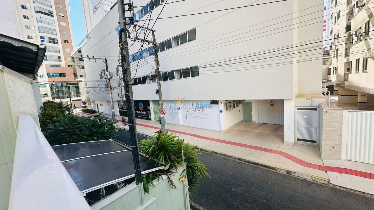 Apartamento para alquiler de vacaciones em Balneário Camboriú (Praia Central)