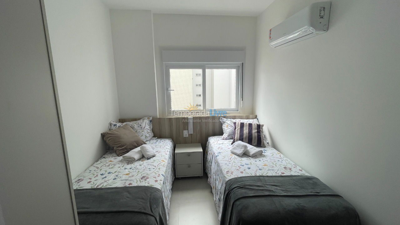 Apartamento para aluguel de temporada em Capão da Canoa (Navegantes)