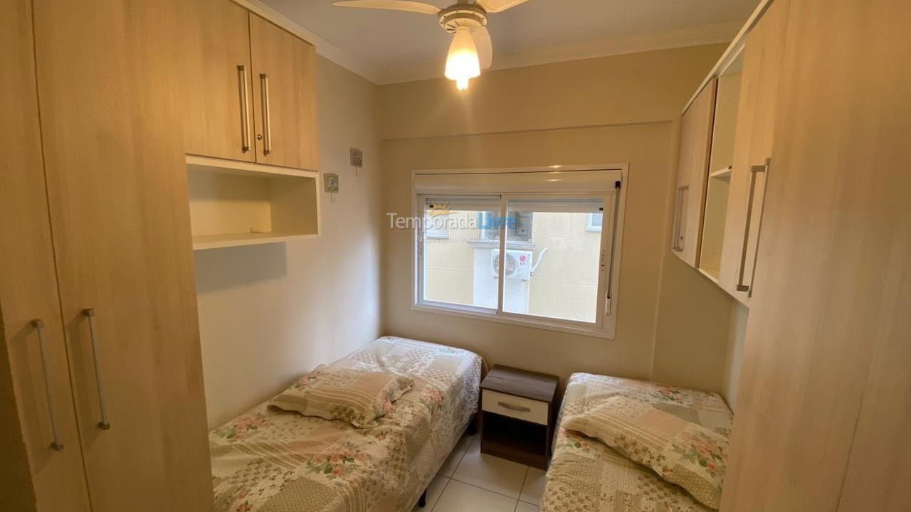 Apartamento para aluguel de temporada em Capão da Canoa (Zona Nova)