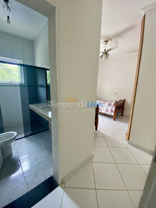 Casa para aluguel de temporada em Bertioga (Praia de Guaratuba)