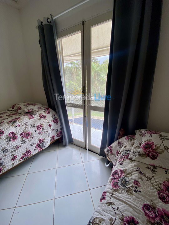 Casa para aluguel de temporada em Bertioga (Praia de Guaratuba)