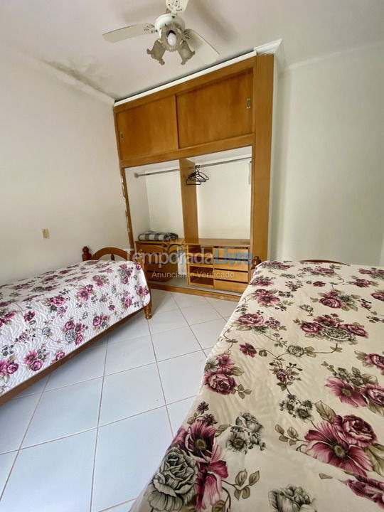 Casa para aluguel de temporada em Bertioga (Praia de Guaratuba)