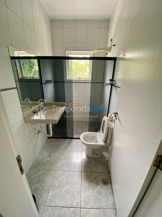 Casa para aluguel de temporada em Bertioga (Praia de Guaratuba)