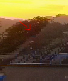 Aqui ea cobertura,,e lá a praia 🏖️,,, pé na areia 