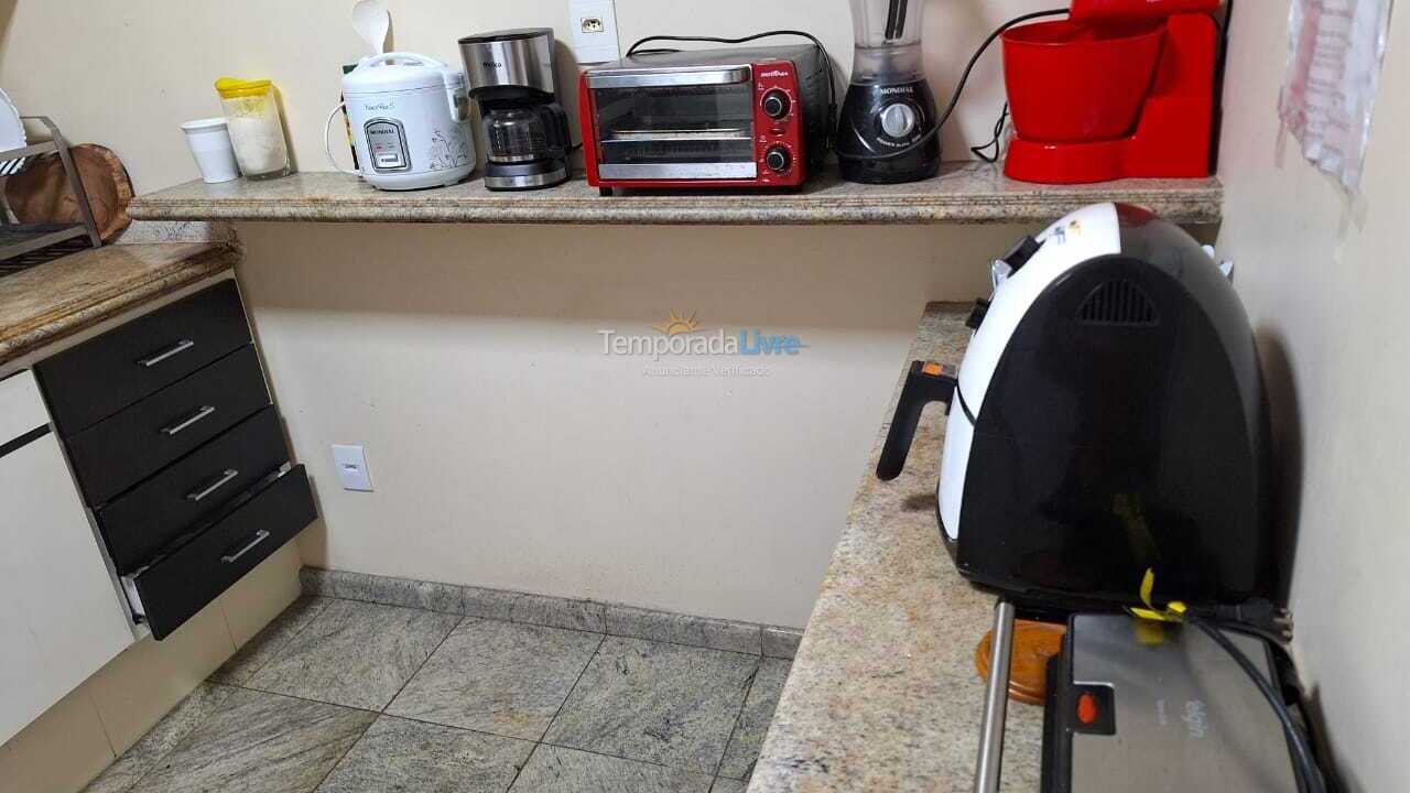 Apartamento para aluguel de temporada em Vila Velha (Praia da Costa)