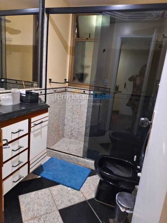 Apartamento para aluguel de temporada em Vila Velha (Praia da Costa)